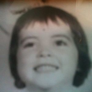 Meet your Posher, Debi